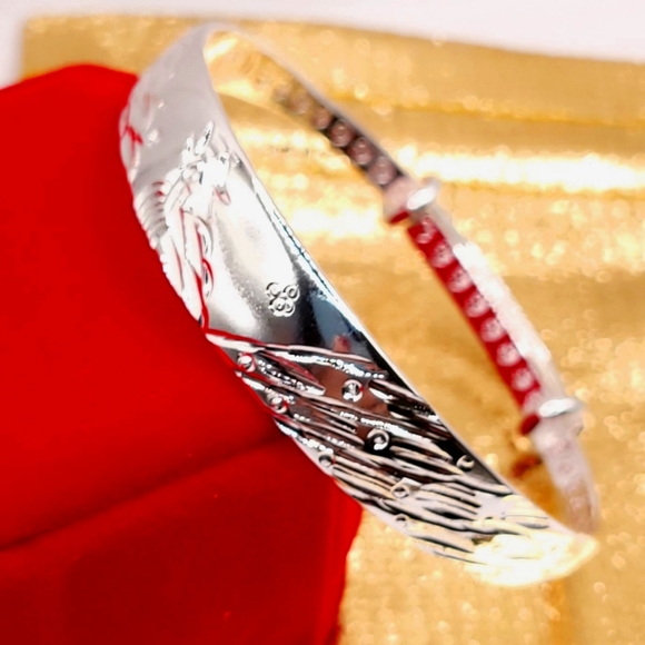 COPY - Bangle Sterling silver Bracelet Nwts - Picture 1 of 2